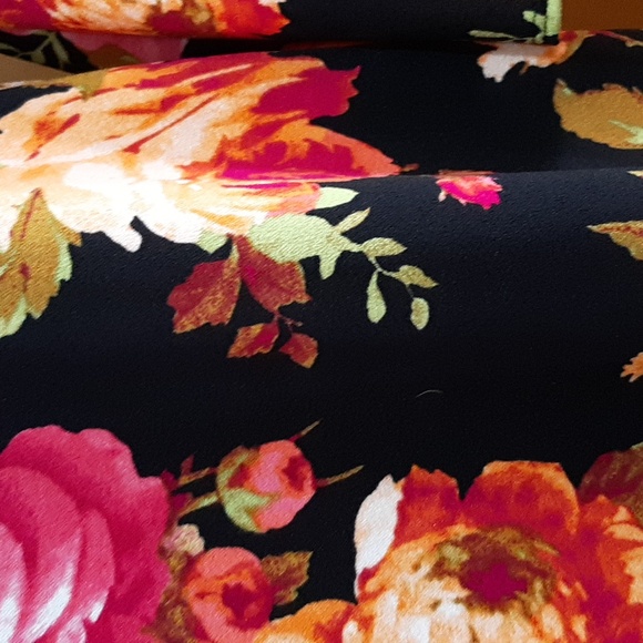 Olivia Mathew's Dress size Small - Picture 2 of 5